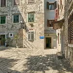 Hostal Hostel Pula