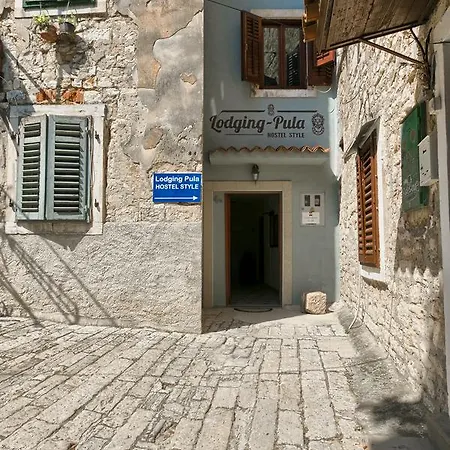 Hostel Pula Pula