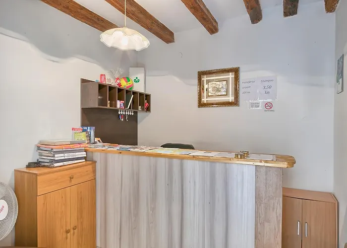 旅馆 Hostel Pula 普拉